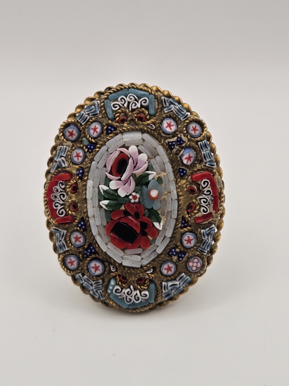 Vintage Italian Micro Mosaic Floral Brooch – Brass Setting - Picture 2 of 6